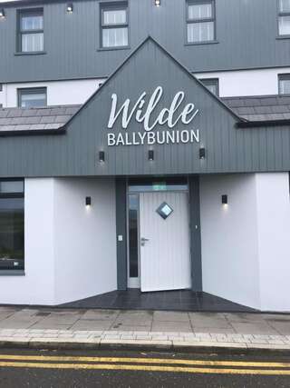 Отель Wilde Ballybunion Баллибанион-7